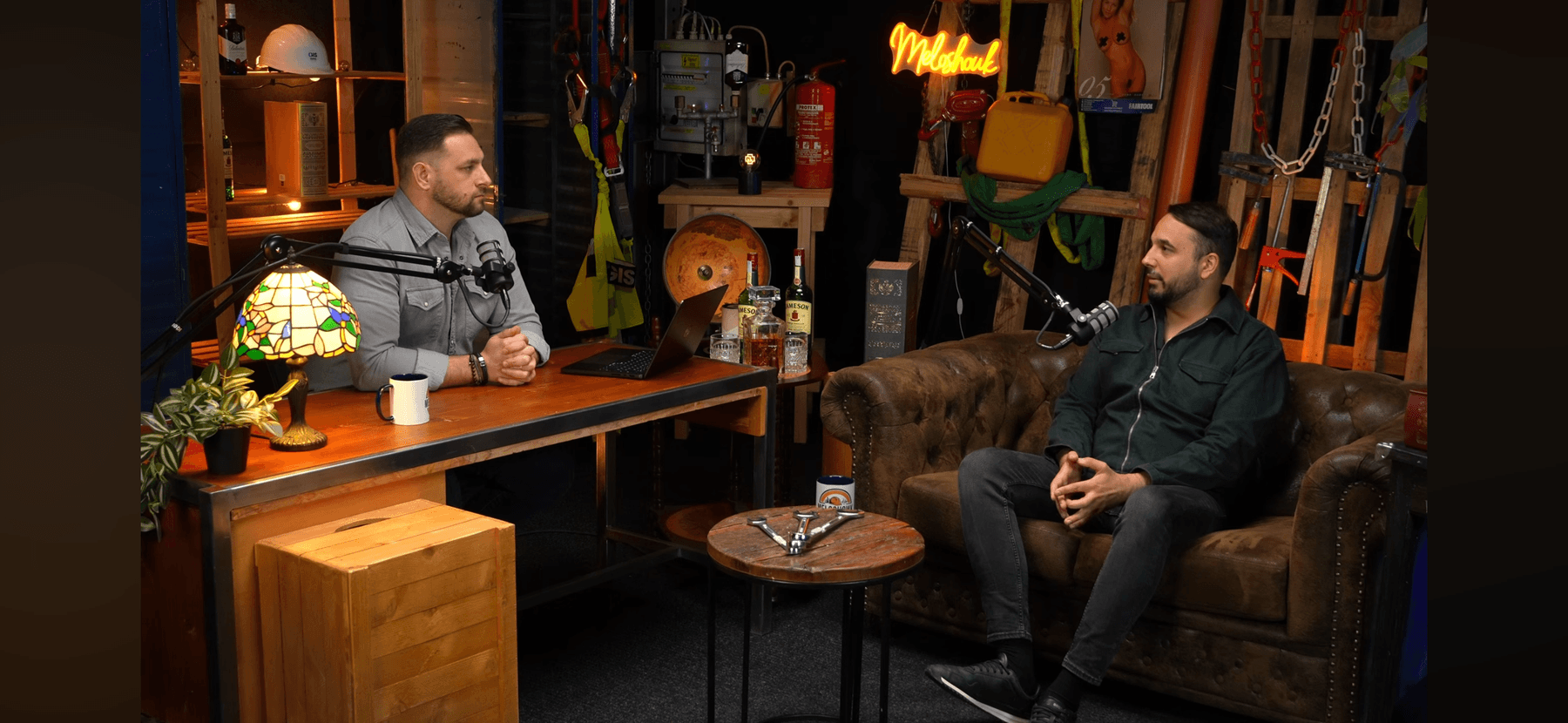 Melóshowk podcast stúdió